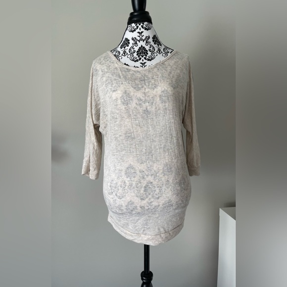 Sheer Angel Wing on back Top S - Picture 2 of 6